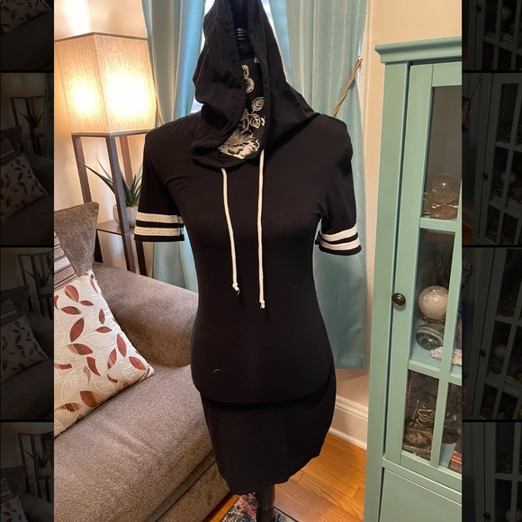 Dresses & Skirts - Black Sporty Hoodie Dress